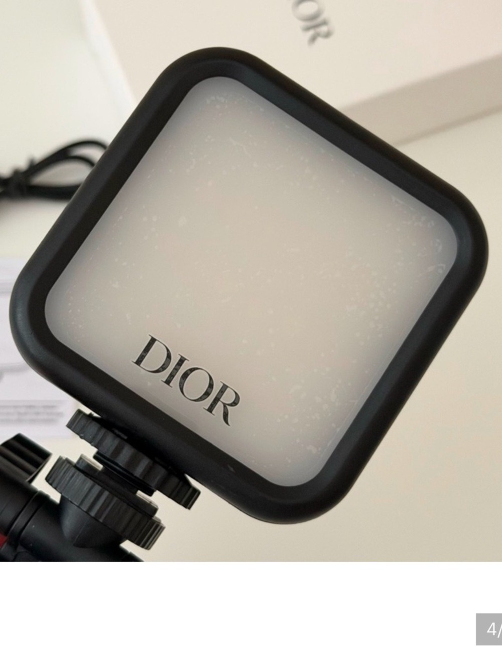 Dior Beauty Phone Light New Authentic - Picture 10 of 13